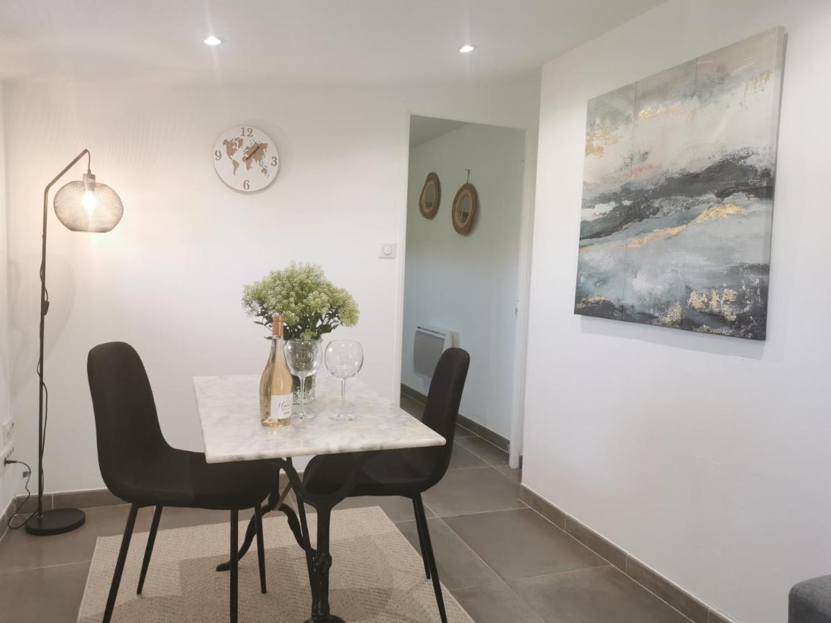 Maison De Vacances L'Hote Champetre Campagne Arlesienne Екстер'єр фото